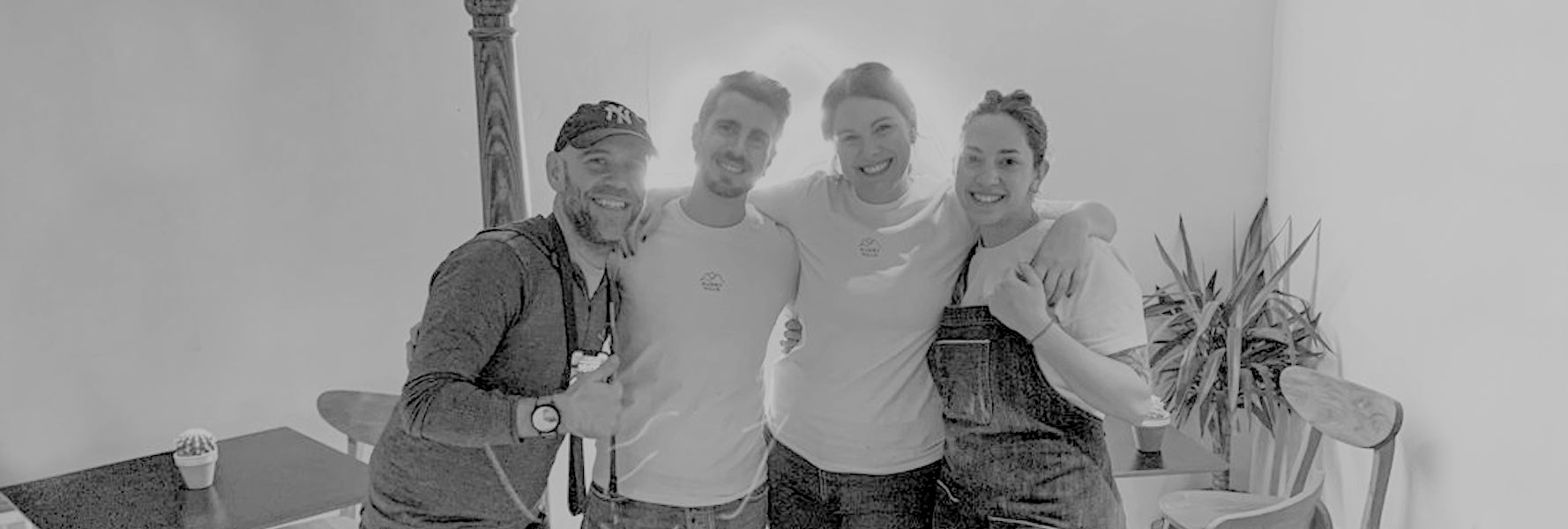 Surry Hills Cafe, Palma - Team Shot in Black & White